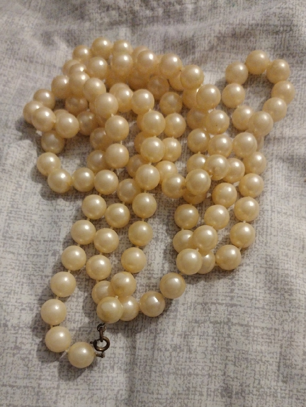 Vintage Classic Cream 56" Pearl Neclace 🔥